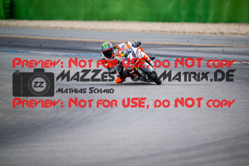 MaZZes_FotoMatrix_220924_6888 | PRO SUPERSTOCK