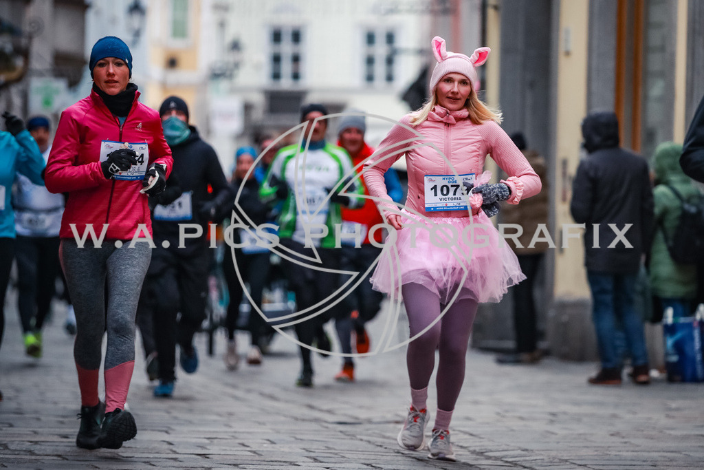 SILVESTERLAUF LINZ 25 | Linz, AUSTRIA, 31. Dezember 25, TRIRUN SILVESTERLAUF LINZ 25 , Image shows: 
Photo: WAPICS / BINDER Manuel