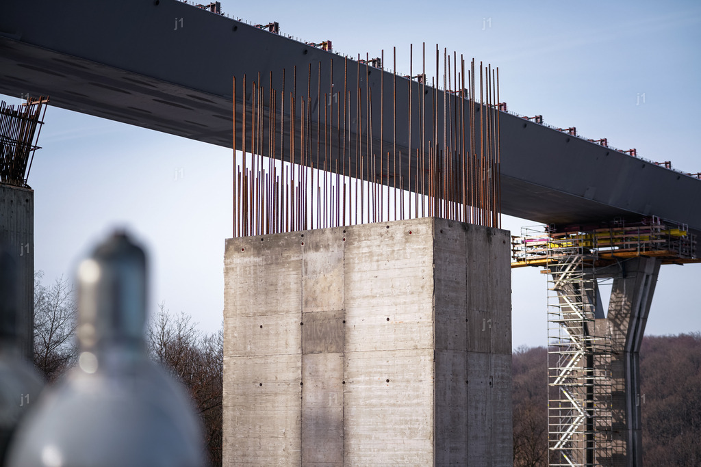2026-02-04_Oberthulba_001 | Luftbild, Drohne, Multicopter, Bayern, Luftbilder, Luftbildshop, Jan R. Schäfer, aerialphotography, Abzüge, Luftaufnahmen, J1-Luftbild, J1-Fotografie und Luftbildservice, Würzburg, fineart, Abzüge, Drucke, Glasdruck - Realisiert mit Pictrs.com