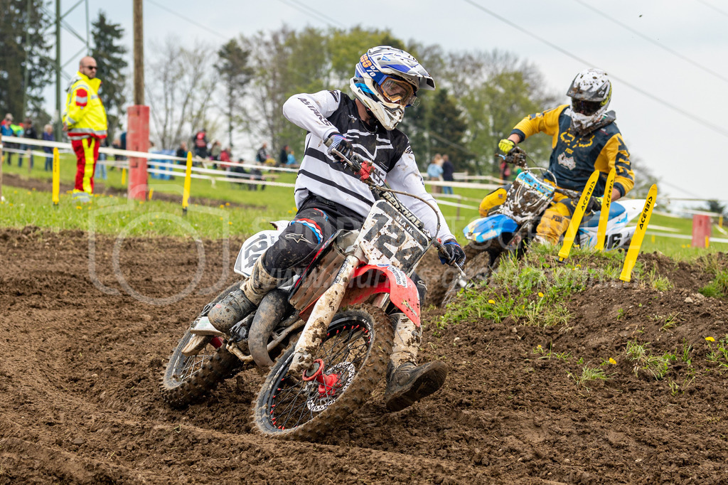 Motocross Schlatt bei Winterthur - 30. April 2022 | Motocross Schlatt bei Winterthur
MC Wila, Schlatt bei Winterthur
Bild: Sportfotografie Markus Aeschimann | www.markus-aeschimann.ch - Realisiert mit Pictrs.com