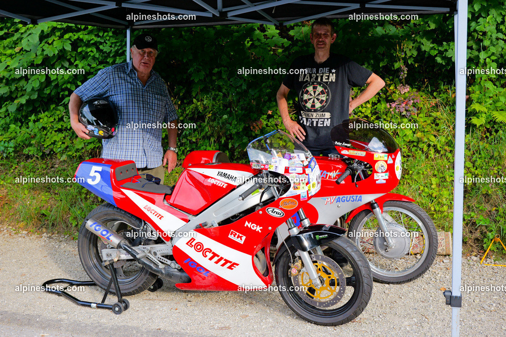 P1014679 | Erleben Sie atemberaubende, hochqualitative Fotos Ihrer Fahrt entlang der malerischen Alpenstraßen. Besuchen Sie alpineshots.com, um professionelle Aufnahmen Ihrer unvergesslichen Reise zu finden und zu kaufen - Realisiert mit Pictrs.com