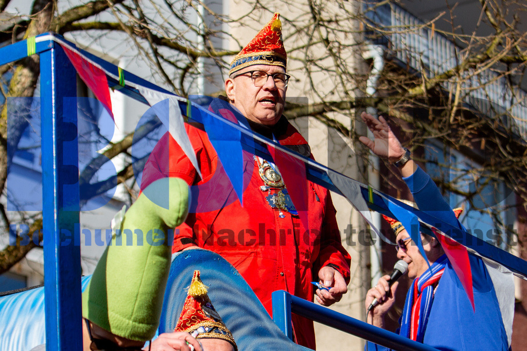 JEM_WATKAR20250302-56 | bond - Realisiert mit Pictrs.com