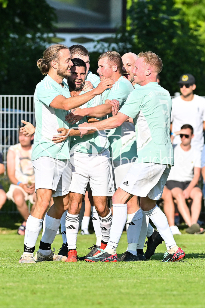 FC Emersacker - VfL Westendorf | Jubel nach 0-2