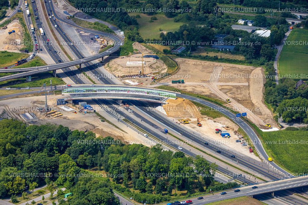 Duisburg250703070Mitte | Luftbild, Kaiserberg Autobahnkreuz mit Großbaustelle, Brückenbau, Duissern, Duisburg, Ruhrgebiet, Nordrhein-Westfalen, Deutschland