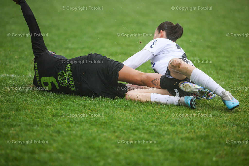 A-BINDER_20240601_0059 | St.Stefan,AUSTRIA,01.June.24 - SOCCER - Zaunergroup OOE Ladies Cuo, LASK vs FCPS. Image shows Carina Kaltenboeck (Kematen) and Valentina Hackl (LASK).Photo: Sportmediapics.com/ Manfred Binder