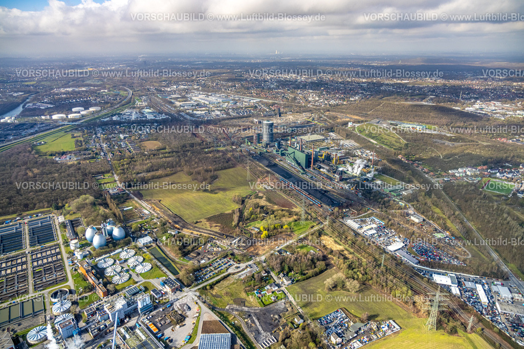 Bottrop260305454FreiheitEmscher | Luftbild, " Freiheit Emscher "  großes interkommunales Stadtentwicklungsprojekt in NRW, von Essen, Bottrop und RAG Montan Immobilien, 1.700 Hektar, inklusive 150 Hektar ehemaliger Bergbauflächen, entsteht bis ca. 2030 ein neuer, nachhaltiger urbaner Raum für innovat, , Batenbrock-Süd, Bottrop, Ruhrgebiet, Nordrhein-Westfalen, Deutschland