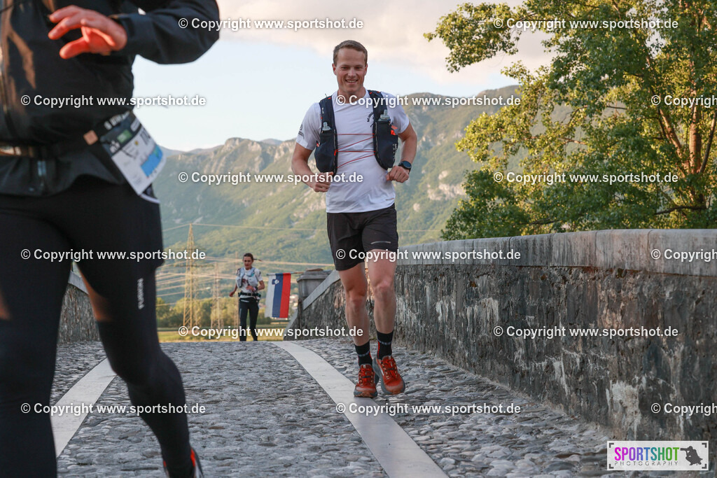 6R3A0070 | Ultra Trail Vipava Valley - Slovenia Trail Running 2024                                                        @Ultra Trail Vipava Valley - Slovenia             @Sportshotphotography                                  PhotoCredit : www.sportshot.de