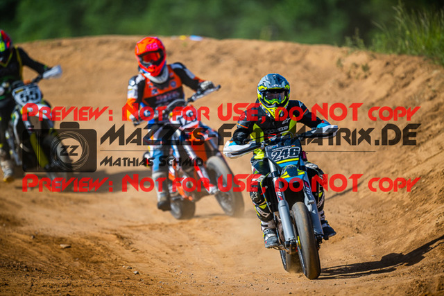 MaZZes_FotoMatrix_220528_5716 | Fotograf Mathias Schmid
Sportfotograf,
Eventfotograf,
Hochzeitsfotograf,
Portraitfotograf