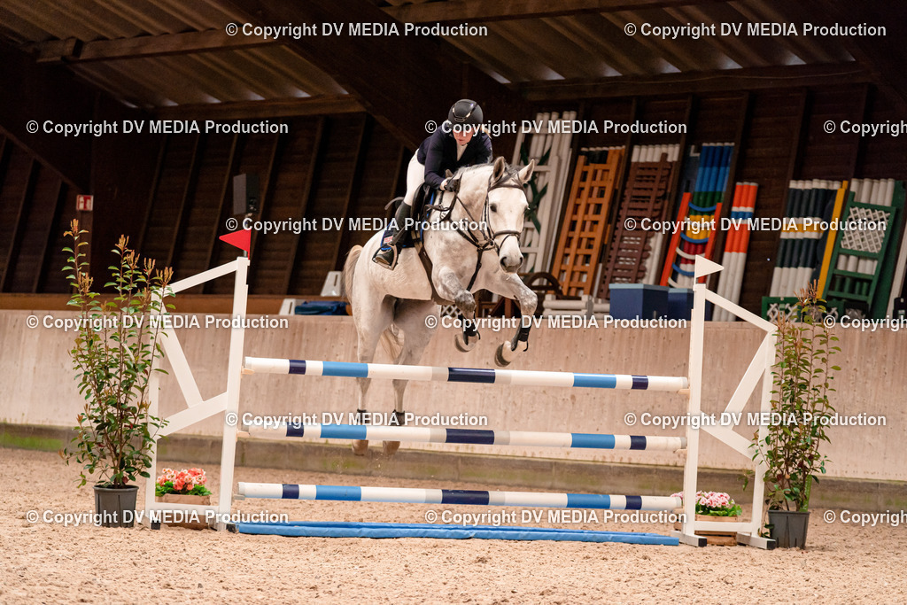 Springen Tag 1-455 | dv-media-shop - Realisiert mit Pictrs.com