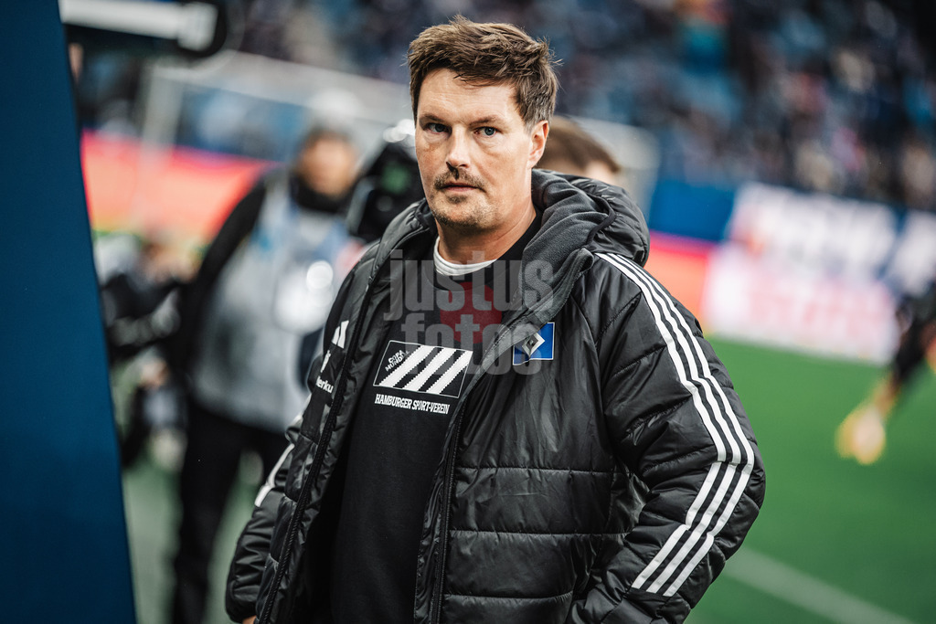 Fußball | Männer | Saison 2025/2026 | 1. Fußball-Bundesliga | 8. Spieltag | Hamburger SV vs. VfL Wolfsburg | 25.10.2025 | Trainer Merlin Polzin (HSV)