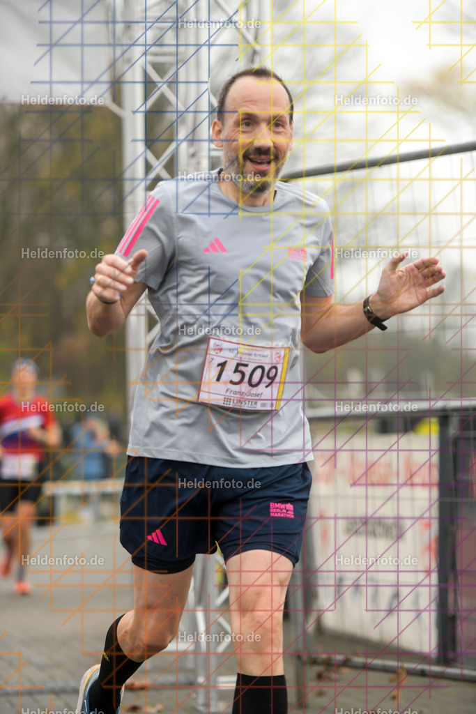 Neusser Erftlauf 2025  | 15km Neusser Erftlauf 2025 Foto: Heldenfoto.de