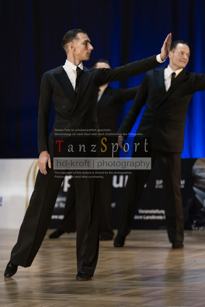 20260124_1BL_Std-Formationen_3038 | Tanzsportbilder, Standardtanz, Lateintanz, WDSF, DTV, LTVB, dancecomp, goc, hessen tanzt, blaues band der spree, walzer, tango, wiener walzer, slowfox, quickstepp, samba, rumba, cha-cha-cha, paso doble. jive, hd-kroft photography, turniertanzsport