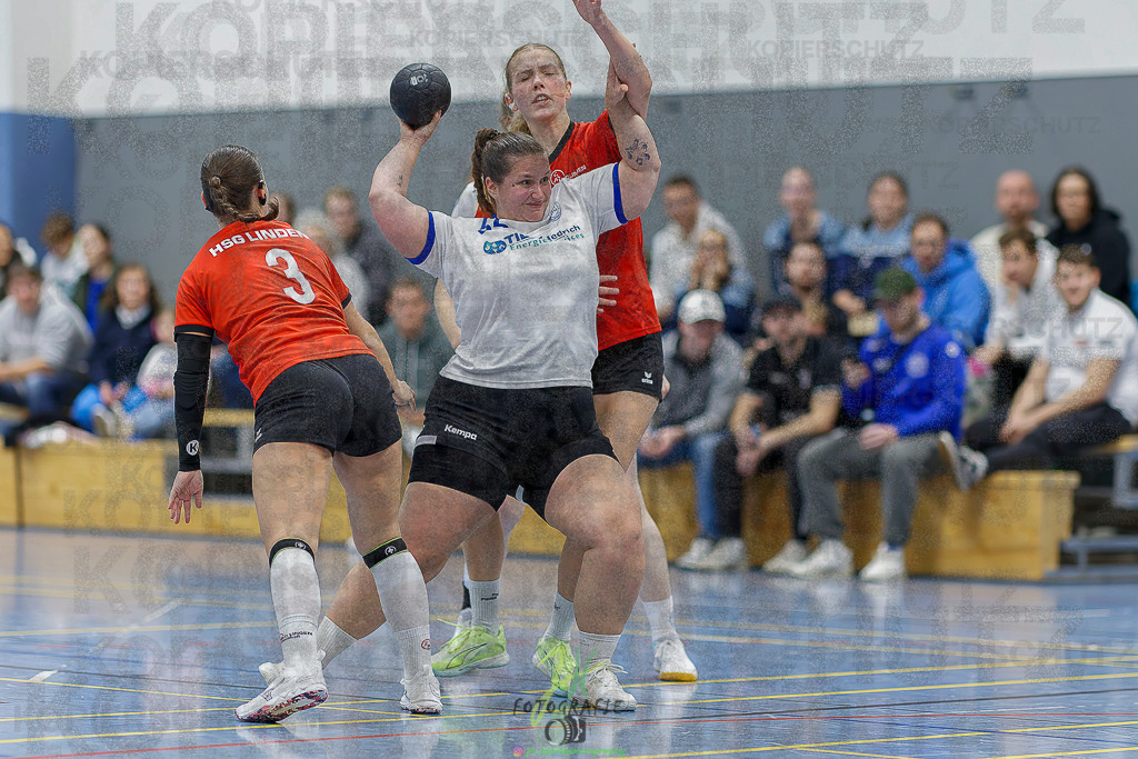 Frauen 2. Bezirksklasse; SG Rechtenbach - HSG Linden II | Frauen 2. Bezirksklasse; SG Rechtenbach - HSG Linden II am 16.11.2025 in Rechtenbach (Sporthalle Rechtenbach)Photo © 2025 - Jörg Heinrich - Realisiert mit Pictrs.com
