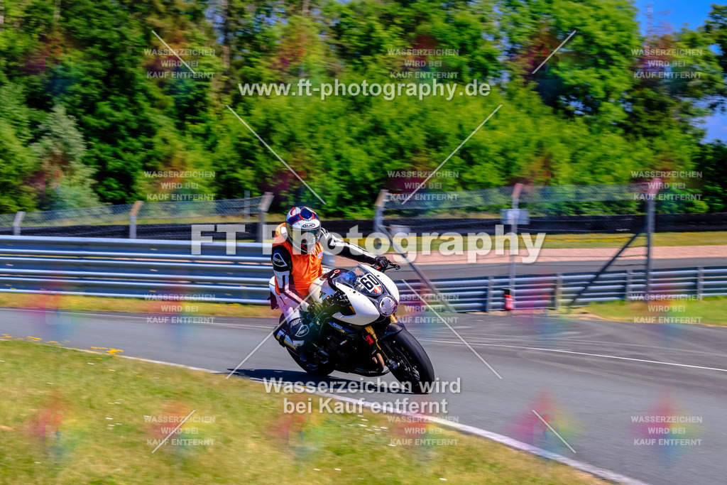 _TCM6654 | Hier findet Ihr Bilder von Touristenfahrten auf der Nürburgring Nordschleife oder von anderen Veranstaltungen die ich besucht habe. Viel Spass beim Durch Schauen 