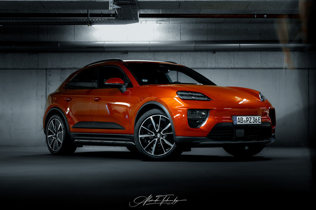 R6AT6901 _Alexander Tschuncky | Entdecken Sie die faszinierende Welt von Alexander Tschuncky Arts: Kreative Fotografie, atemberaubende Automobilkunst und hochwertiger Bilderdruck. Lassen Sie sich inspirieren! - Realisiert mit Pictrs.com