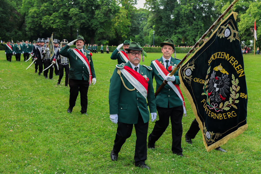 top-top.de-250601-108 | Foto, Video, Fotografie, Videografie, Fotobox, DJ, Discjockey, Musik, Musikbox, Veranstaltung, Photobooth, Amazon, Ebay, Buchtipp, Bestseller, Autor, Verlag, Buch, Wesel, Hamminkeln, NRW, Dinslaken, Rees, Drohne, Hochzeit, Party, Fotobox, Wesel, Fotograf