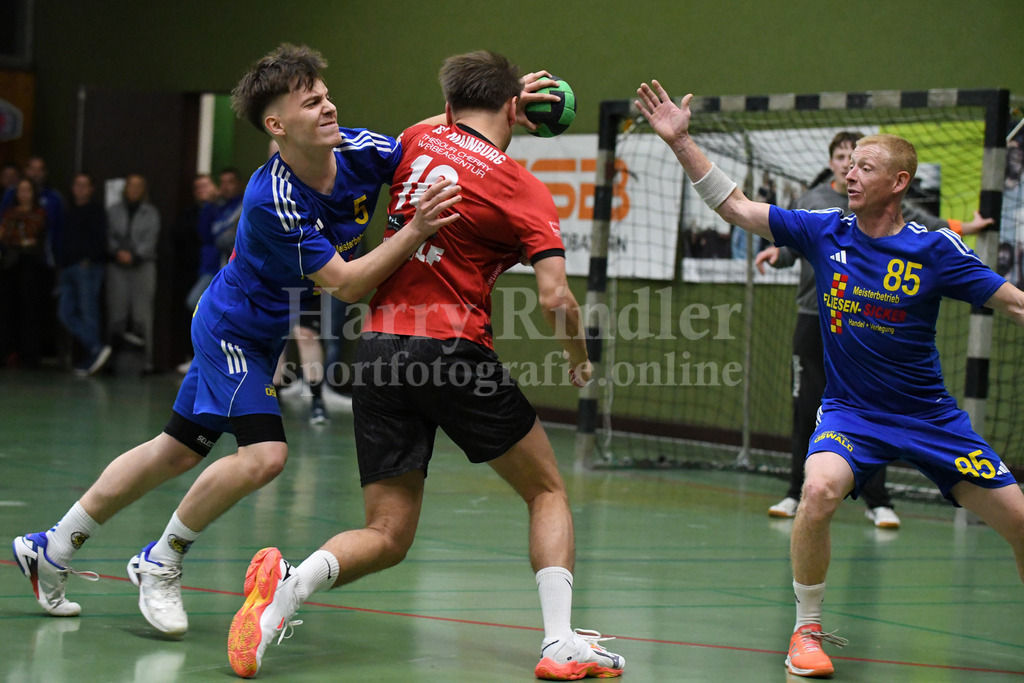 SSG Metten :  TSV 1861 Mainburg  | gemeinsam zum ersten Sieg Philipp Gäck (SSG Metten #5) und Manuel Schwab (SSG Metten #85) - Realisiert mit Pictrs.com