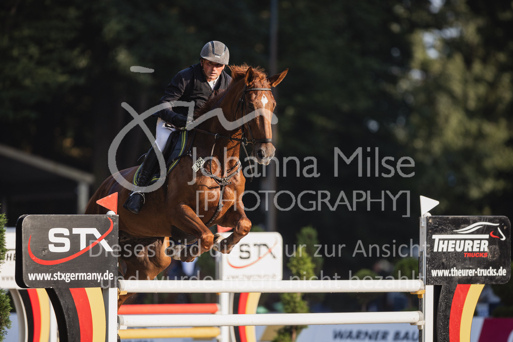 230910_OWLCh_Youngster7y-716 | Deine schönsten Turniermomente als professionelle Fotos! Entdecke hochwertige Pferdesport-Fotografie im Online-Shop. Jetzt Fotos finden & bestellen!