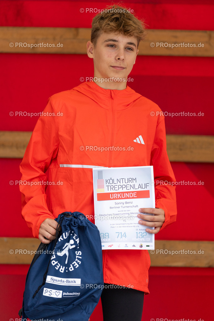 KoelnTurm Treppenlauf 2023, 13.08.2023, KoelnTurm Mediapark, Koeln | KoelnTurm Treppenlauf 2023 am 13.08.2023, KoelnTurm Mediapark, Koeln