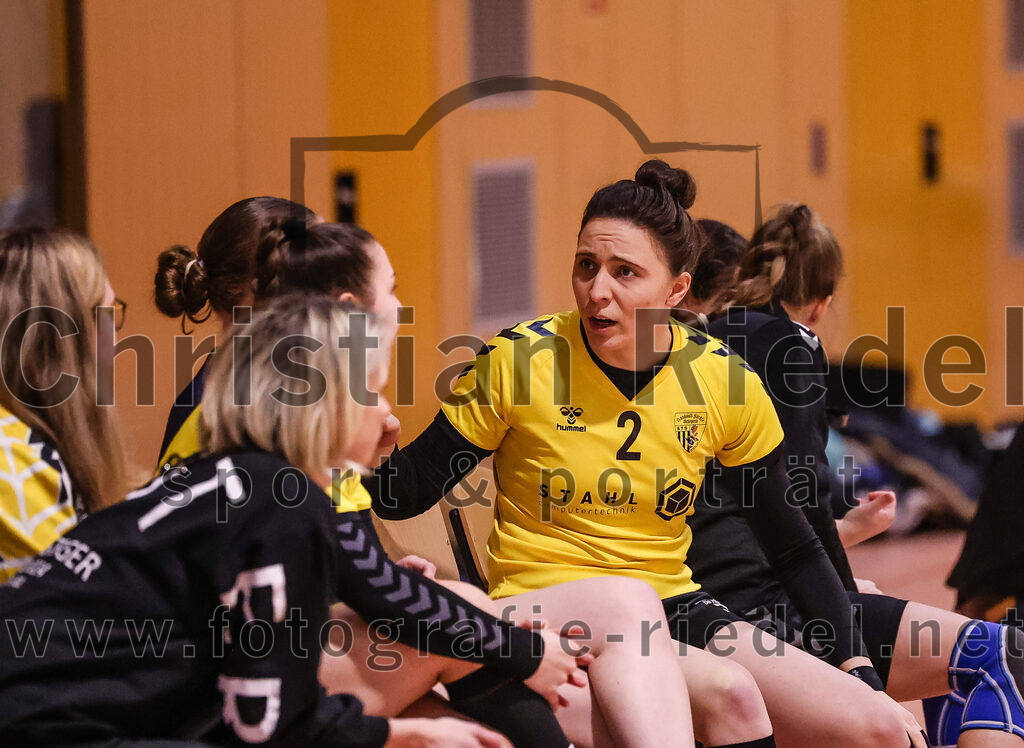 2025-01-11_015_SpVgg_Altenerding_gegen_HF_Scheyern | Erding, Deutschland, 11.01.2025:Handball, Bezirksoberliga Frauen Altbayern 2024 / 2024, 10. Spieltag, SpVgg Altenerding gegen HF Scheyern, Endergebnis: 20:23Theresa Reil (HF Scheyern, #2)Foto: Christian Riedel / fotografie-riedel.net