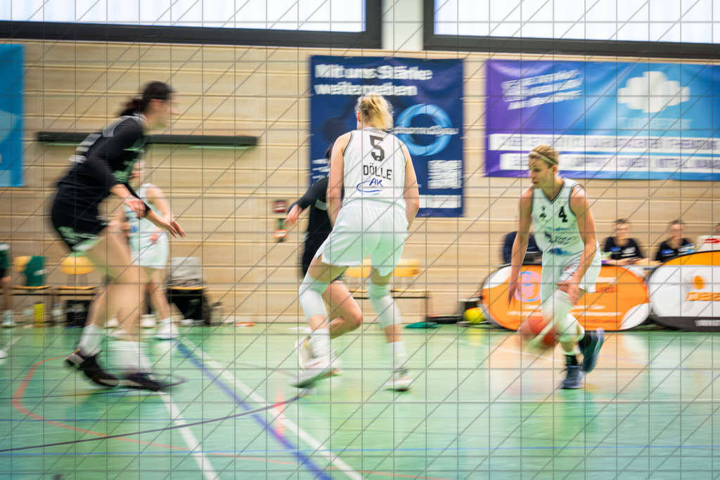 2. DBBL Nord 25/26 | Spieltag 25 | BBC Osnabrück vs. Bender Baskets Grünberg | 04.04.26: 2. DBBL Nord 25/26 | Spieltag 25 | BBC Osnabrück vs. Bender Baskets Grünberg / Osnabrück / Deutschland  //   CREDIT:www.bullenfotos.de, Martin König, Hörner Weg 40, D-49078 Osnabrück, +4917663732967 // Nutzung und Weitergabe nur zu den vereinbarten Zwecken. Presseanfragen an Ersteller. Alle Rechte beim Ersteller. Honorierung nach MFM. - Realisiert mit Pictrs.com