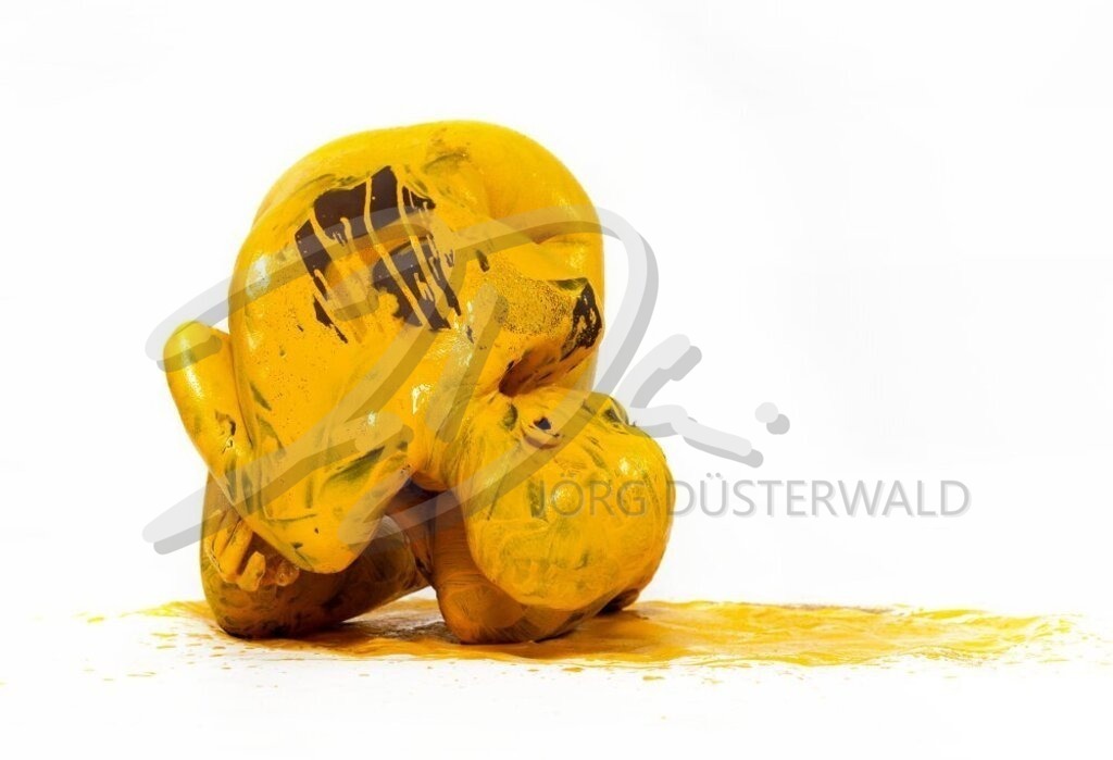 BodyArt-YELLOWSPLASH_0689a | #009 | Modell: Lenny | Foto: Dennis Largo Schulz - Realisiert mit Pictrs.com