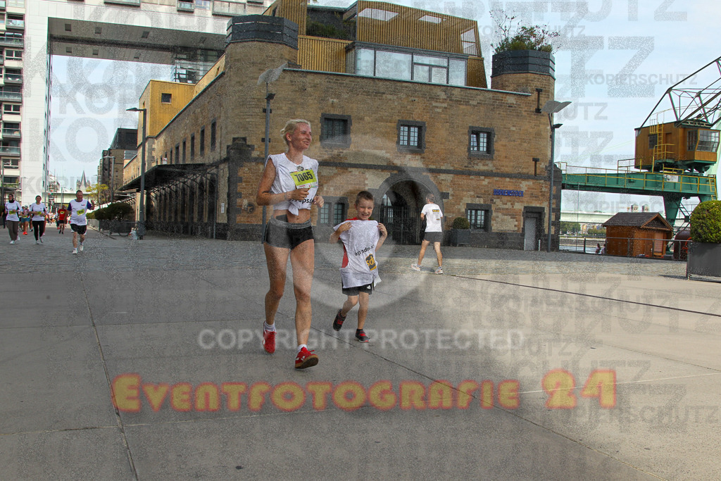 250920_1341_EV4_6479 | Sportfotografie im Rhein-Sieg Kreis, Köln, Bonn, NRW, Rheinland Pfalz, Hessen, etc. Unser Tätigkeitsfeld umfasst den Laufsport vom Volkslauf über den Marathon, Duathlon, Triathon bis zum Ultralauf wie Kölnpfad Ultra oder Schindertrail.