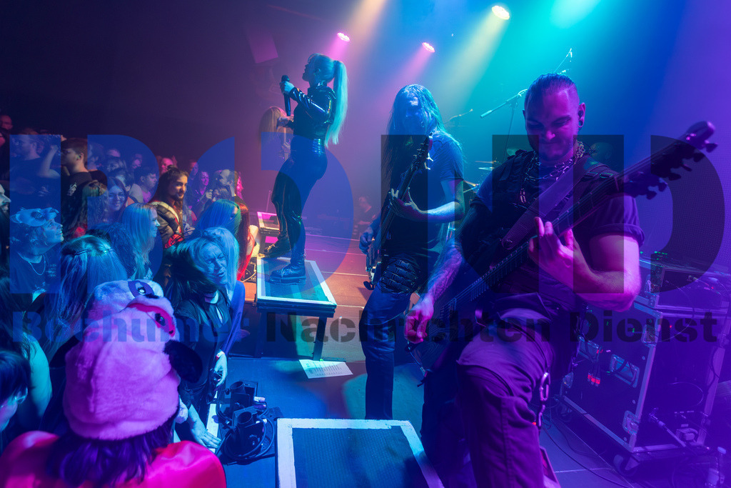 SES_ENIKOL20250501-59 | bond - Realisiert mit Pictrs.com