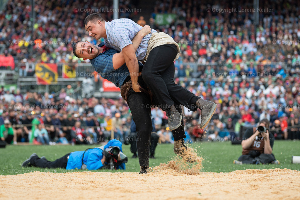 Schwingen -  ESAF Samstag 2025 | Mollis, 30.8.25, Schwingen - ESAF Samstag.