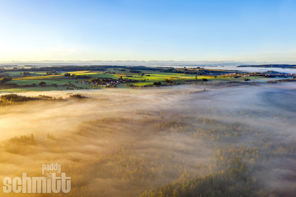 PS-Oberschwaben-2026-44 | Entdecke die größte Bildgalerie der Region mit Fotografien aus dem Allgäu, der Bodenseeregion, Oberschwaben, dem Donautal und der Schwäbischen Alb. Landschaften, Luftaufnahmen und Reisefotografie als Wandbild und Fotokunst. - Realisiert mit Pictrs.com