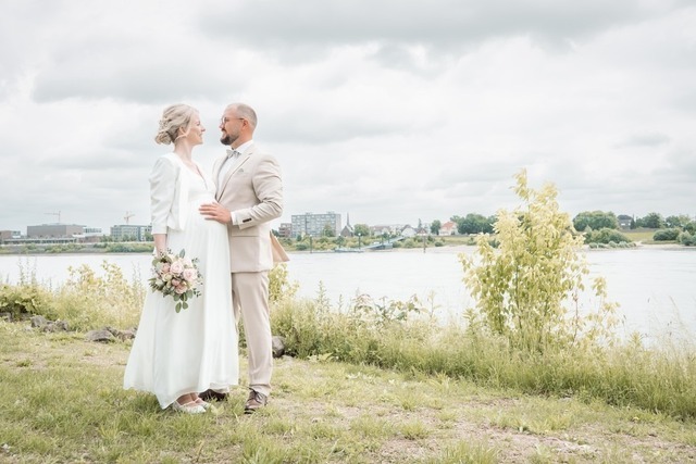 Hochzeitsfotografie enafunk.de | Hochzeitsbilder voller Gefühl | Fotografie Dormagen &amp; NRW | enafunk - Realisiert mit Pictrs.com