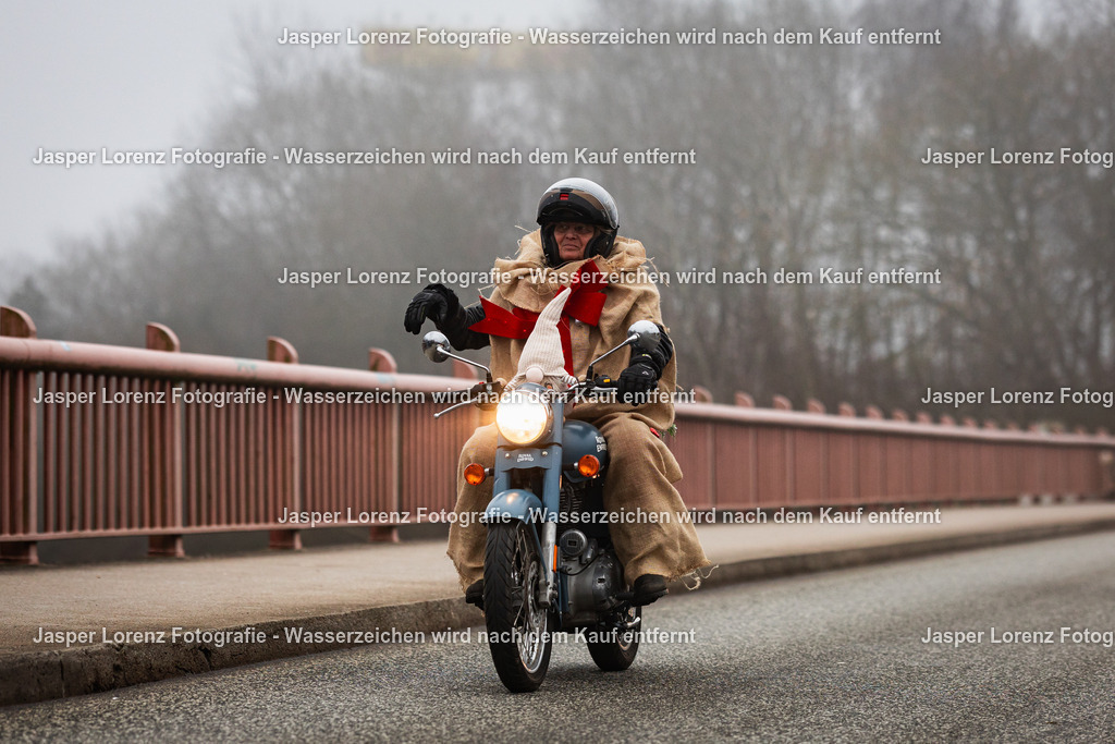 X-Mas Ride I Kiel I 2025 | Jasper Lorenz Fotografie - Realisiert mit Pictrs.com