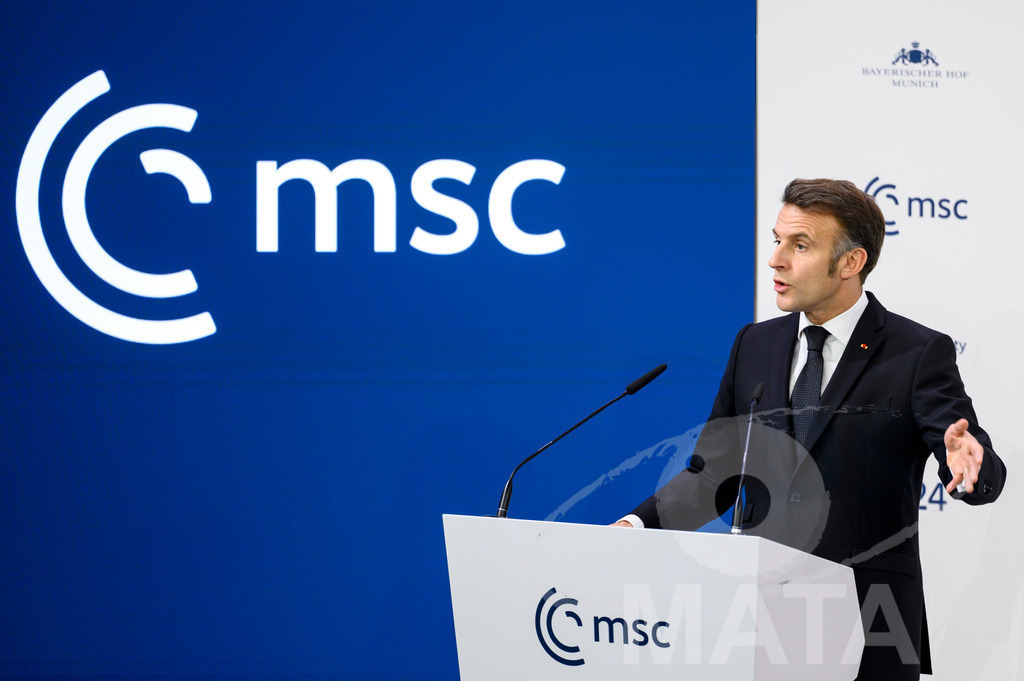 _DWI3915 | MATA IndoCon - Realized with Pictrs.com