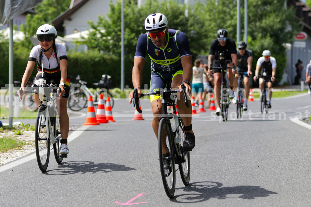 Klagenfurt 2026 | Roberto Cucurullo (ITA) Ironman, Klagenfurt 2026,  Lambichl, Klagenfurt , Austria. Photo: Ernst Krawagner - Realisiert mit Pictrs.com