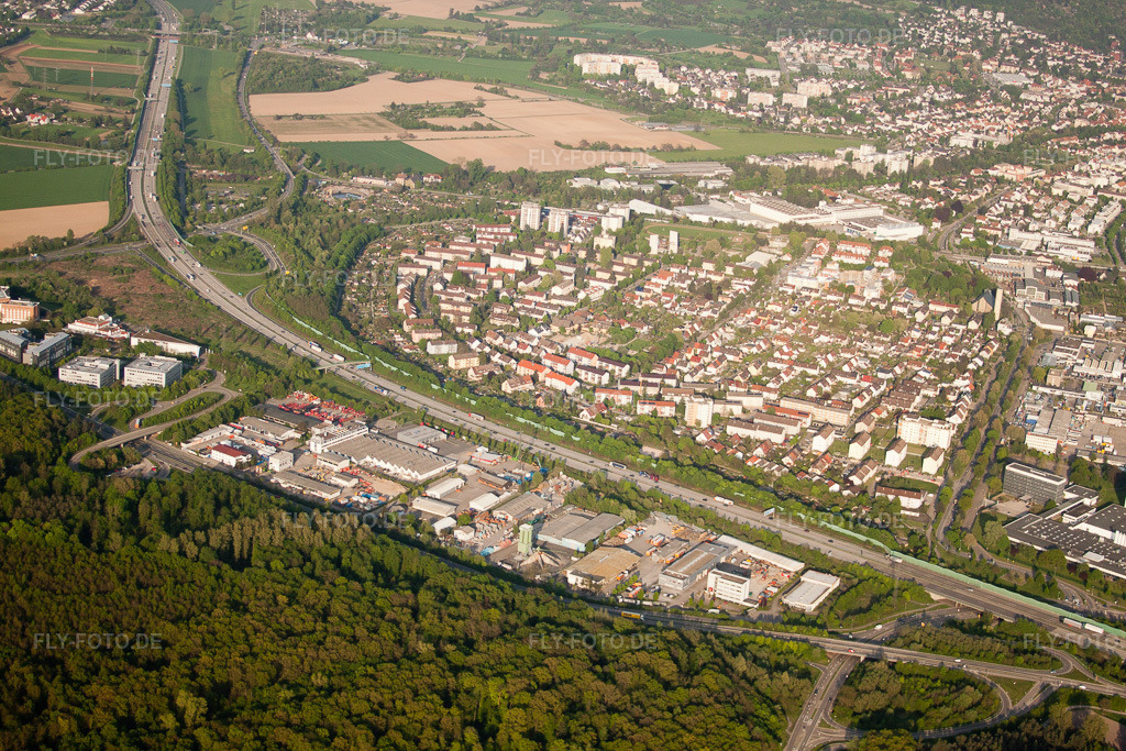 Luftbild: Ettlingen, Industriegebiet West in Ettlingen im Bundesland Baden-Württemberg in Deutschland. Foto: IMG_26858.jpg vom 28.04.2010 durch Werner Riehm/FLY-FOTO.de