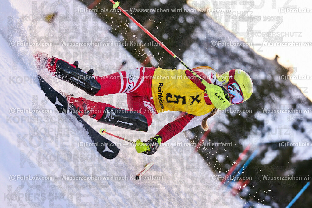 ALP2683_NWC-OAC-Slalom-II DG-I_Hochkar_Stoeckel Maya | (C)FotoLois.com, Alois Spandl, NWC+OAC-Schüler-Slalom 1 auf dem Hochkar, Sa 7. Jänner 2023.