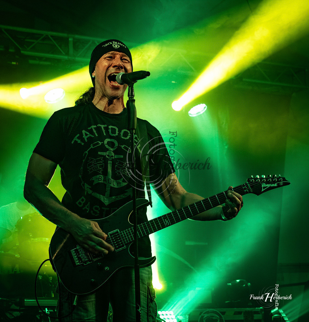 Justice Band | Frank Herberich Fotografie, Frank Herberich, Fotografie, Hochzeit, Portrait, St. Peter Ording, Ording, Westerhever, Nordsee, Frank Fotografie, Hardheim,  Odenwald,Walldürn, Band,Eventfotografie - Realisiert mit Pictrs.com