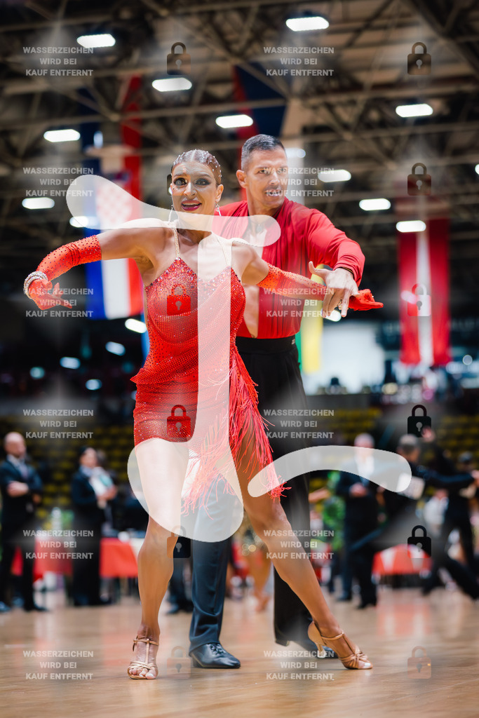 Hessen Tanzt WDSF Open Senior I Latin 10th (245) Nikola Vukotic _ Ivana Milojevic (Serbia)-2025-05-17-2079 | Webshop for digital downloads and prints of dance sport, event & show photographer Julian Link - Realisiert mit Pictrs.com
