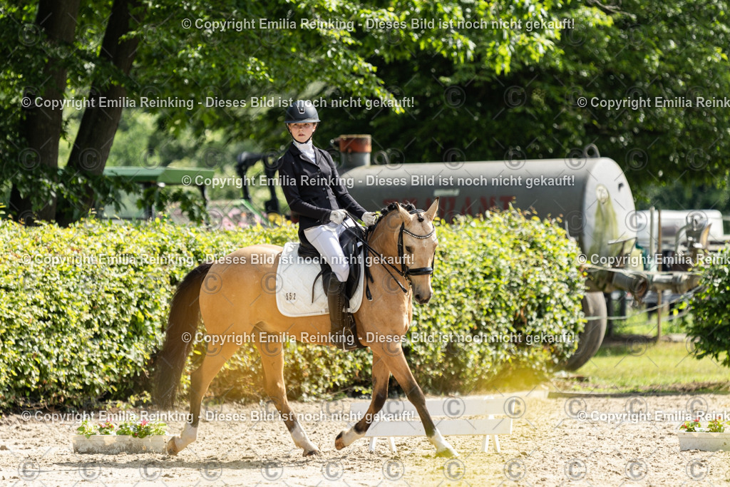 CL5A7677 | Emilia Reinking Fotografie - Realisiert mit Pictrs.com