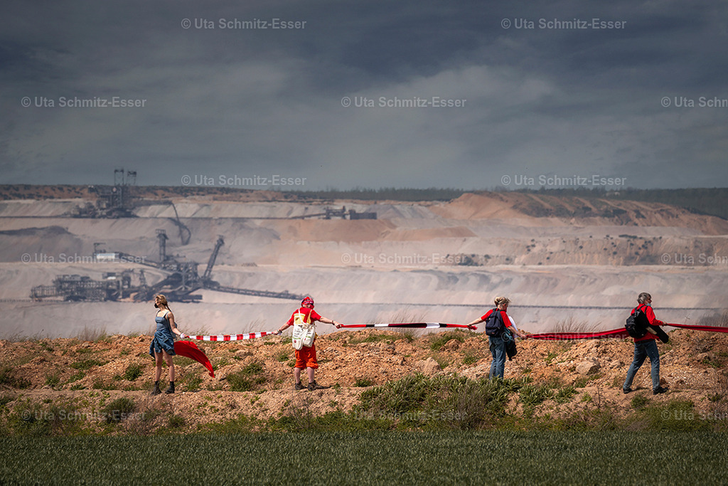 Rote-Linie-Hambach_11 | CEUS Design - Realisiert mit Pictrs.com