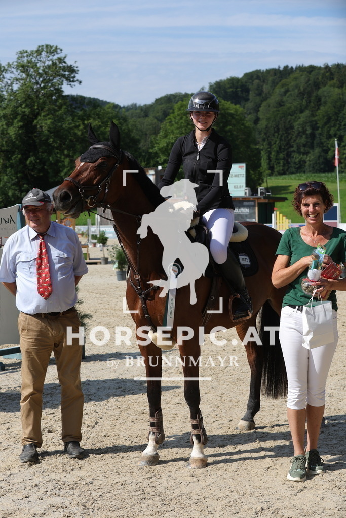 0P6A2598 | Willkommen bei Brunnmayr - Design & Fotografie – Ihrem Spezialisten für Reitturniere und Pferdeveranstaltungen in Oberösterreich, Salzburg und Bayern! Seit über 17 Jahren sind wir leidenschaftlich dabei.