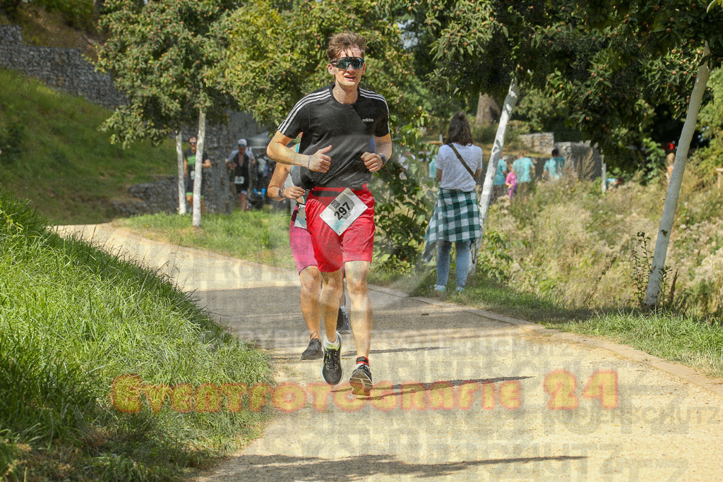 250824_1334_EX1_2863 | Sportfotografie im Rhein-Sieg Kreis, Köln, Bonn, NRW, Rheinland Pfalz, Hessen, etc. Unser Tätigkeitsfeld umfasst den Laufsport vom Volkslauf über den Marathon, Duathlon, Triathon bis zum Ultralauf wie Kölnpfad Ultra oder Schindertrail.