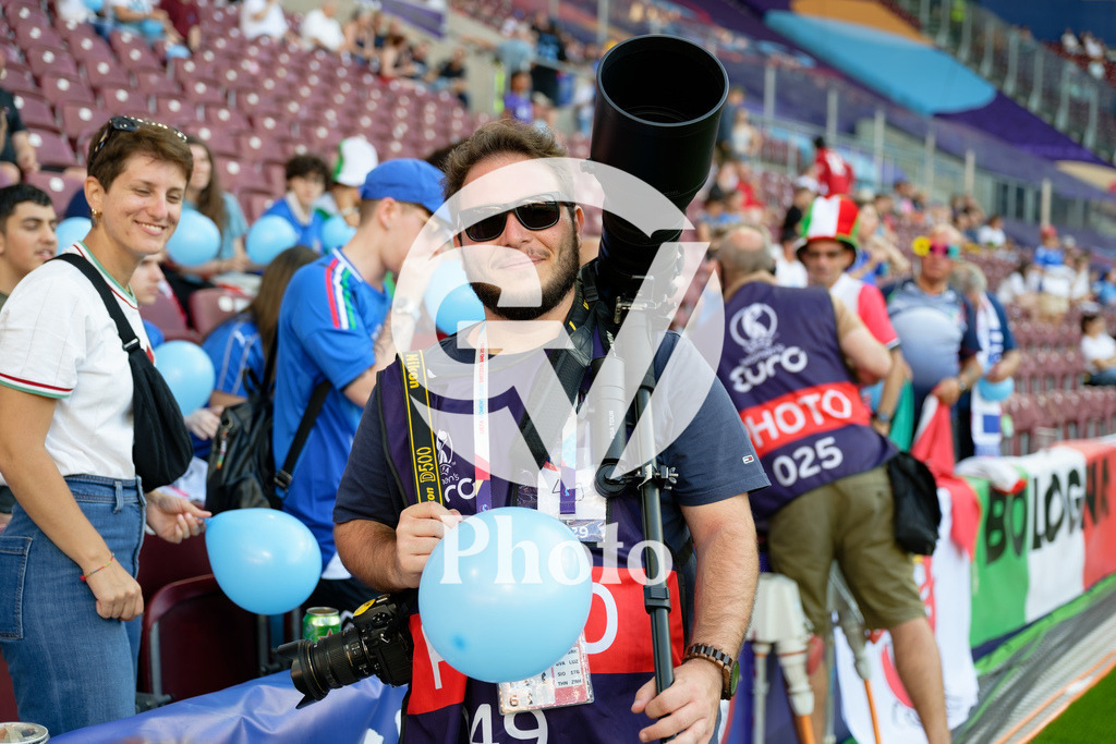 England v Italy - UEFA Women's EURO 2025 Semi-Final | GENEVA, SWITZERLAND - JULY 22:   during the UEFA Women's EURO 2025 Semi-Final match between England and Italy at Stade de Geneve on July 22, 2025 in Geneva, Switzerland. (Photo by Giuseppe Velletri/Sports Press Photo/Getty Images)