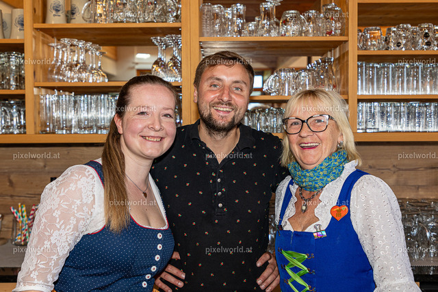 Oktoberfest im Gasthaus Stubinger | Bildershop von pixelworld.at - Realisiert mit Pictrs.com