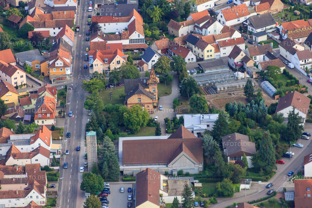 Luftbild: Ortgemeindeverwaltung in Jockgrim im Bundesland Rheinland-Pfalz in Deutschland. Foto: IMG_44931.jpg vom 03.09.2011 durch Werner Riehm/FLY-FOTO.de