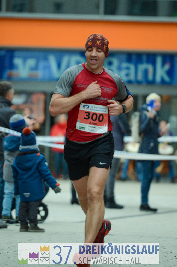 VR Bank Hauptlauf 10000m | 3 Koenigslauf 2023 - Realisiert mit Pictrs.com