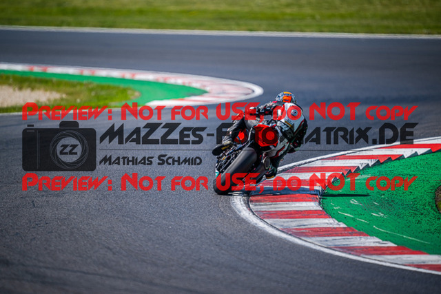 MaZZes_FotoMatrix_220507_96373 | Fotograf Mathias Schmid
Sportfotograf,
Eventfotograf,
Hochzeitsfotograf,
Portraitfotograf