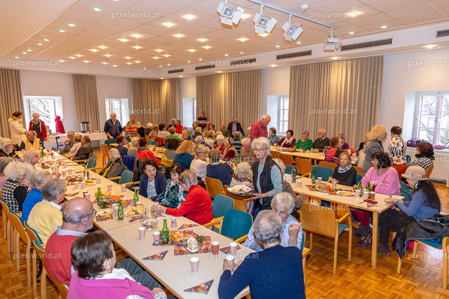 Der Nikolaus beim Seniorenbund | Bildershop von pixelworld.at - Realisiert mit Pictrs.com