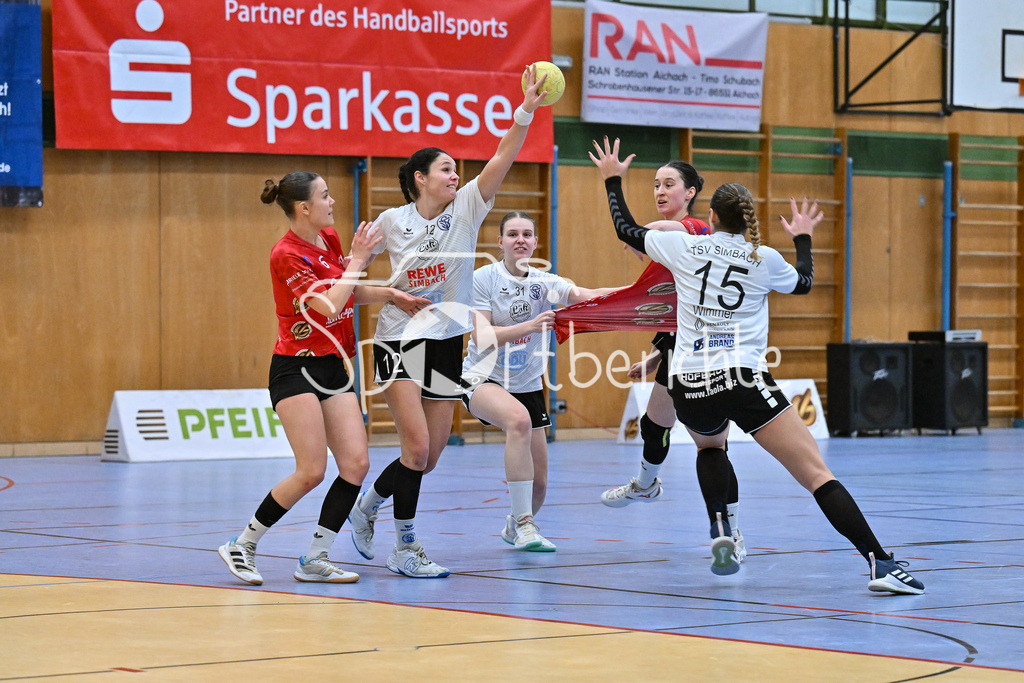 TSV Aichach - TSV Simbach | Professionelle Sportfotos aus den Bereichen Fußball, Eishockey, Handball und vieles mehr. Ob Sieg oder Niederlage