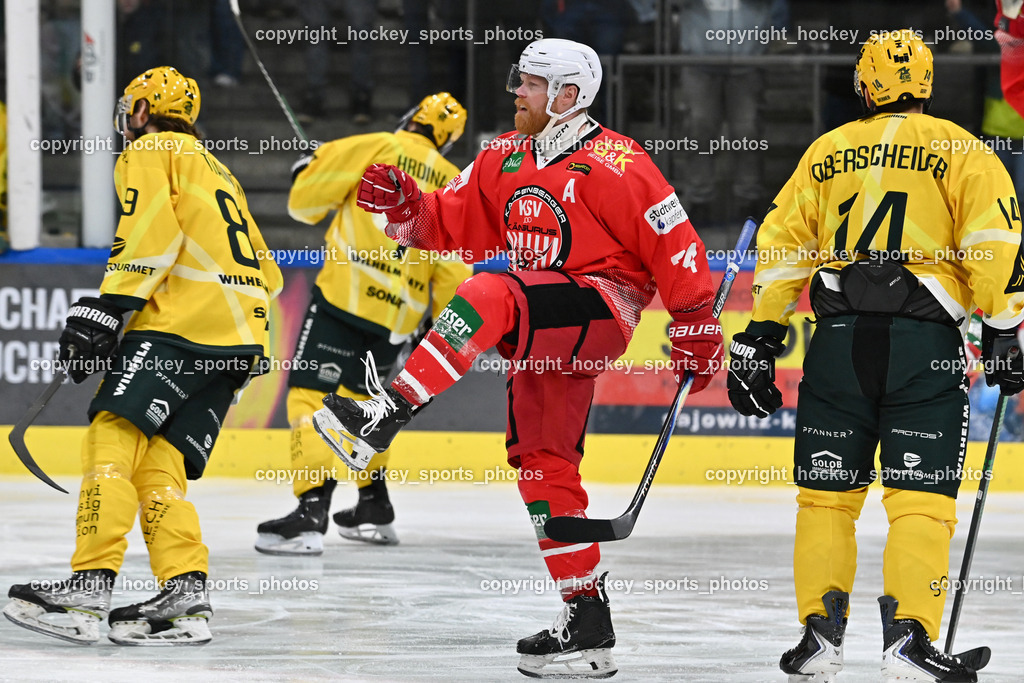 KSV KÄNGURUS vs. EHC Lustenau | #14 Oberscheider Dominik EHC Lustenau, #74 Graf Pierre KSV, #89 Tiainen Riku Petteri EHC Lustenau, KSV KÄNGURUS vs. EHC Lustenau, KSV KÄNGURUS vs. EHC Lustenau am 14.03.2026 in Kapfenberg (Sportzentrum Kapfenberg), Austria, (Photo by Bernd Stefan)
